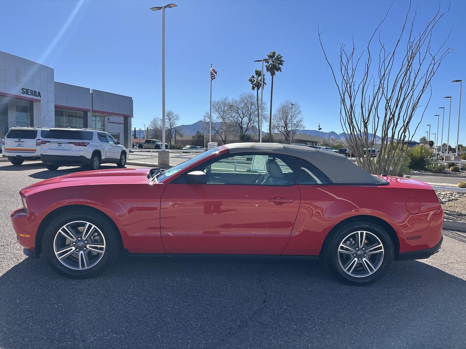Used 2011 Ford Mustang V6 Premium with VIN 1ZVBP8EMXB5115271 for sale in Sierra Vista, AZ