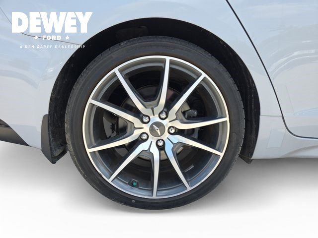 Used 2023 Siberian Ice Genesis 2.0T image 15