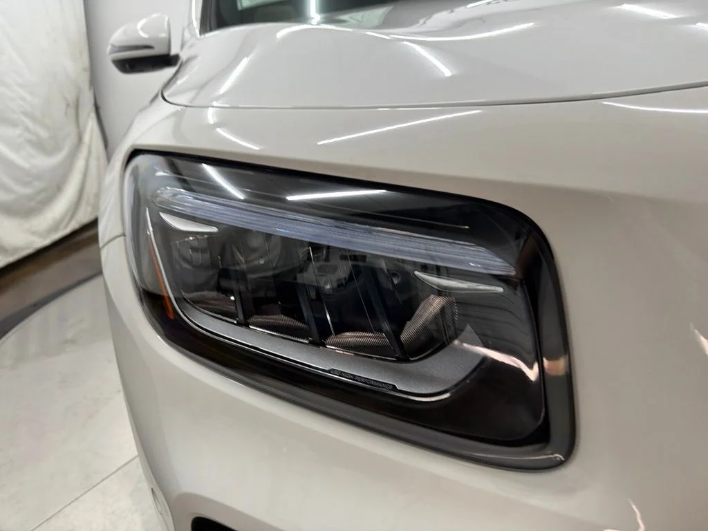 New 2026 White Mercedes-Benz GLB 250 image 10