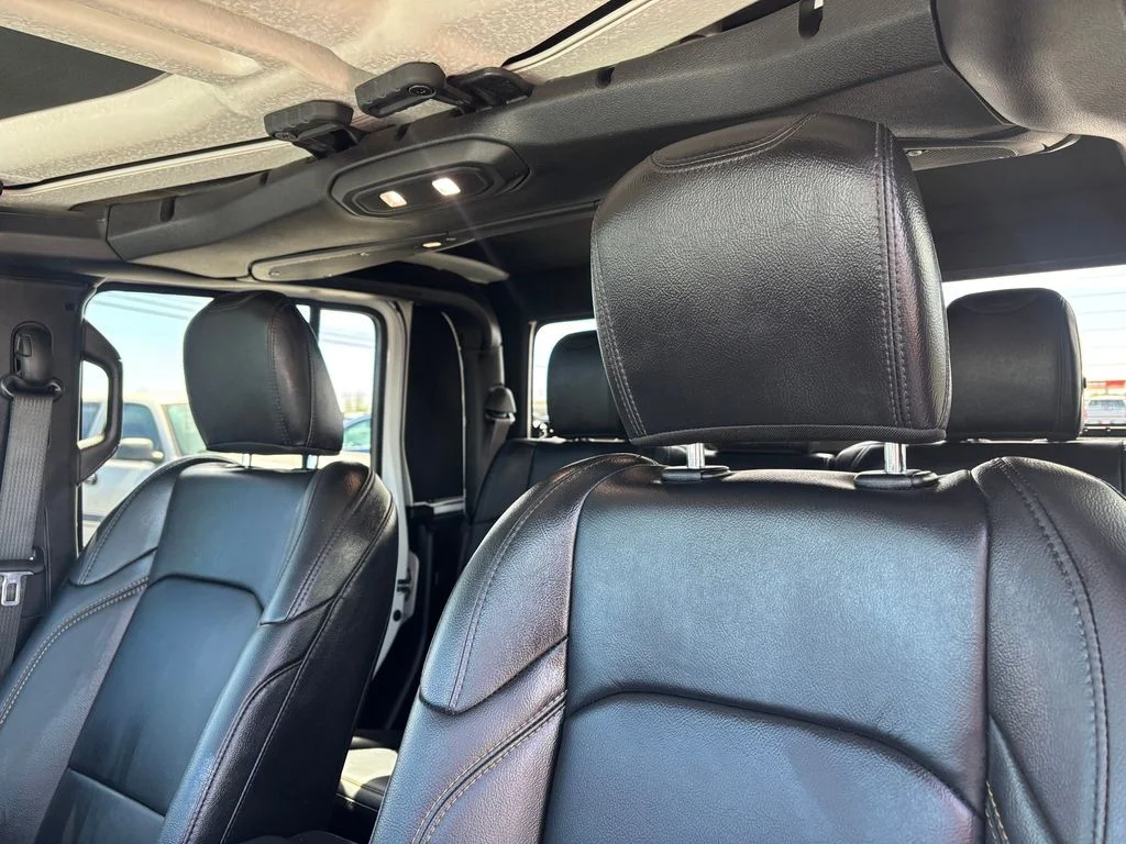 Used 2024 White Jeep Texas Trail image 12