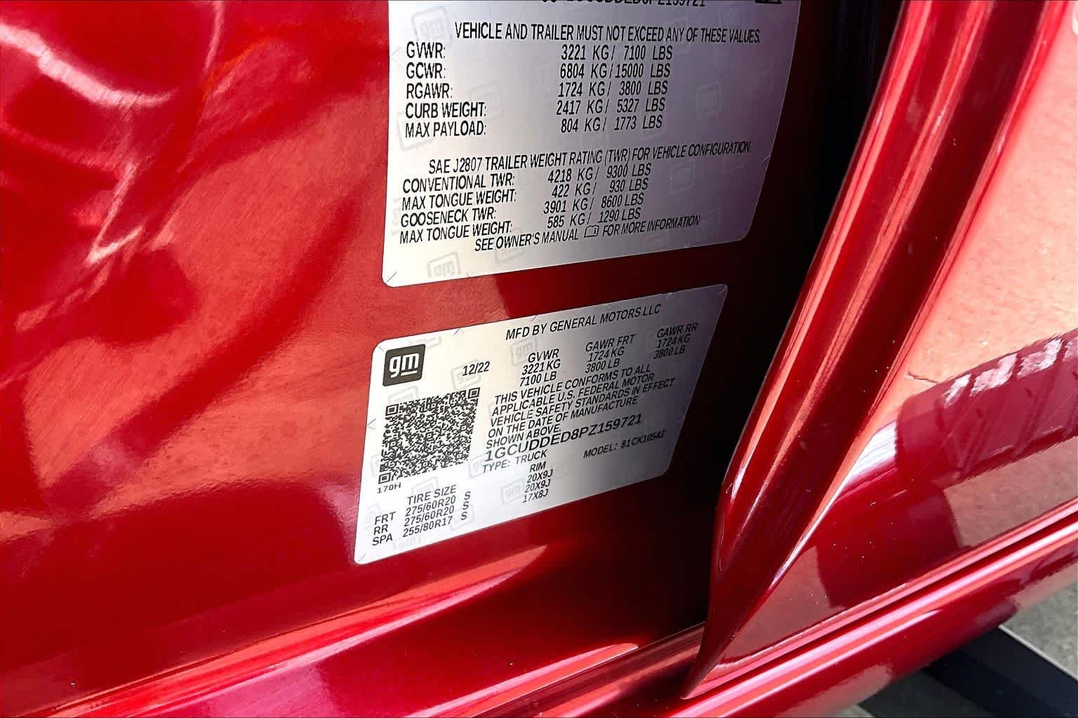 Used 2023 Radiant Red Tintcoat Chevrolet LT image 34