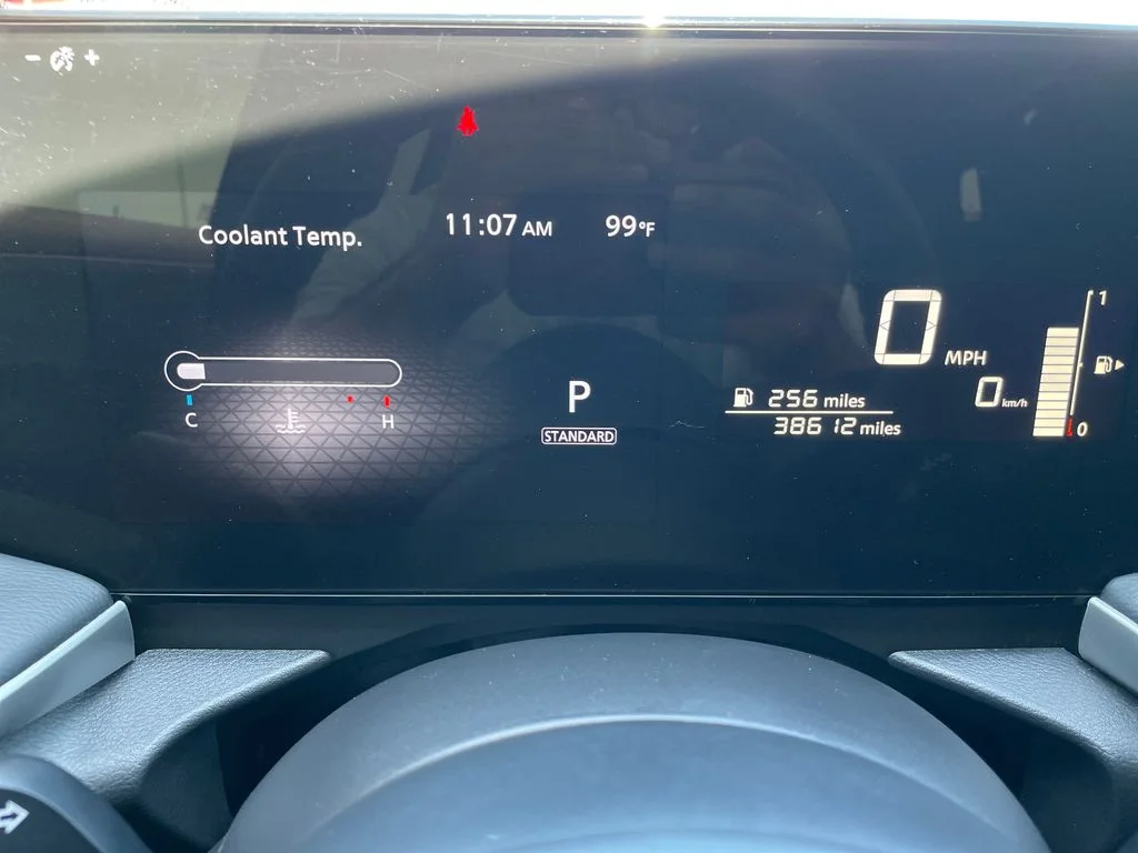 Used 2025 Blue Nissan S image 15