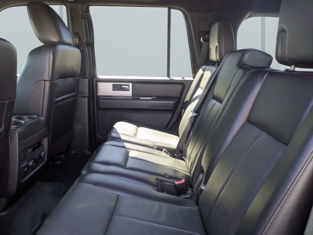 Used 2015 Black Ford XLT image 14