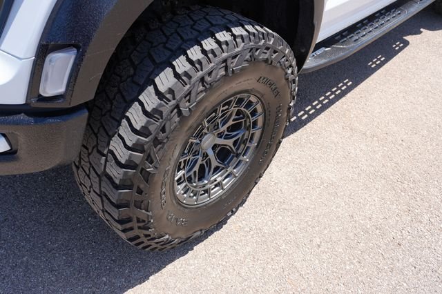 Used 2024 White Ford Raptor image 9
