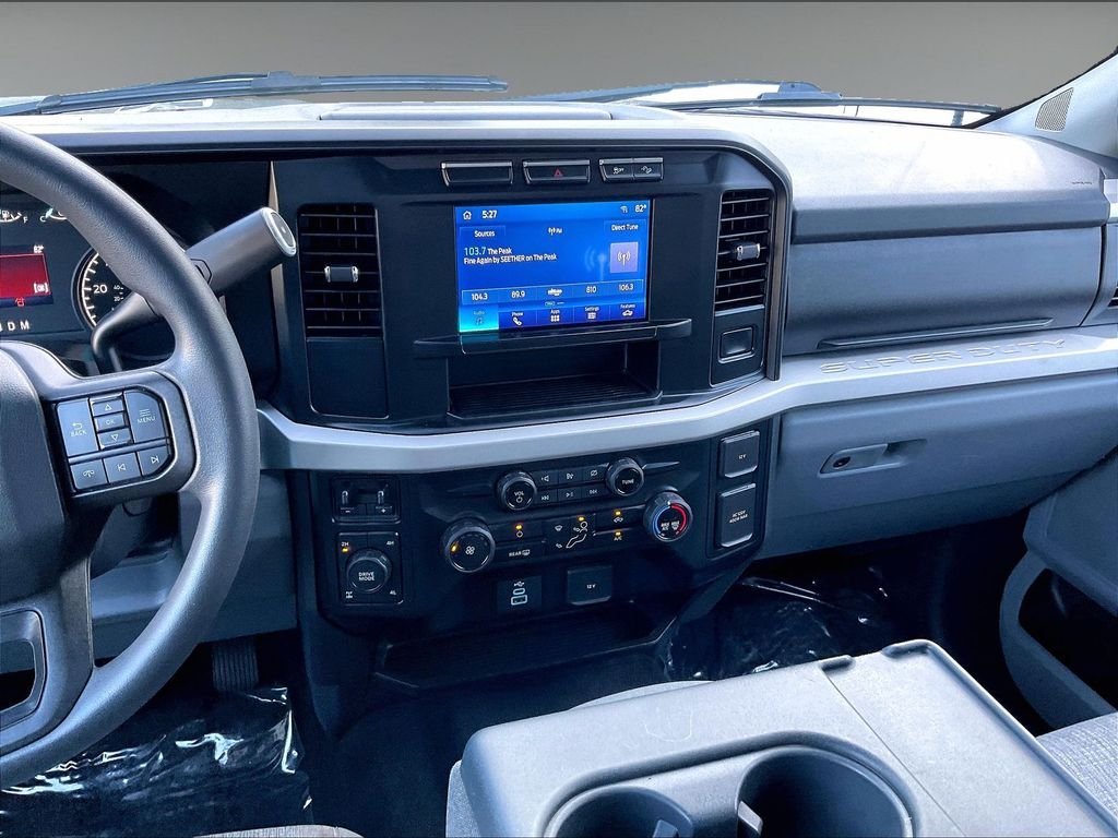 Used 2023 Carbonized Gray Metallic Ford XLT FX4 CrewCab image 18