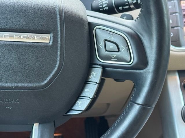 Used 2013 Fuji White Land Rover Pure image 24