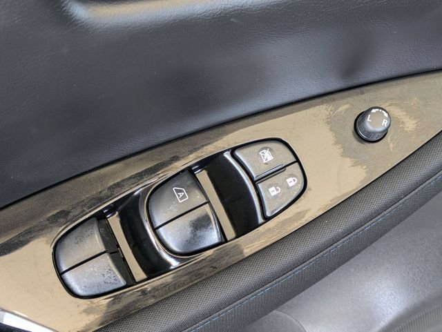 Used 2021 Gun Metallic Nissan SV image 21