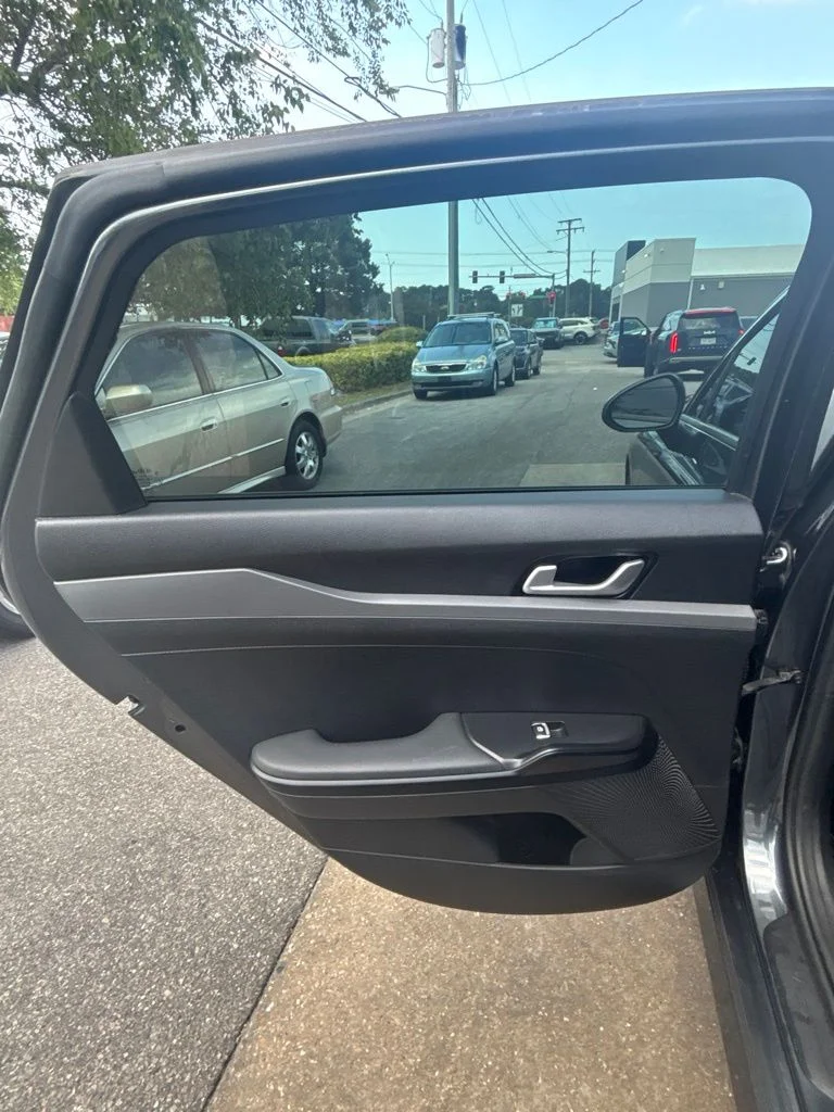 Used 2021 Gray Kia LXS image 18