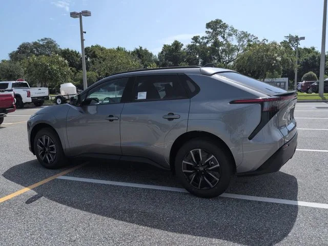 New 2026 Heavy Metal Toyota XLE image 6
