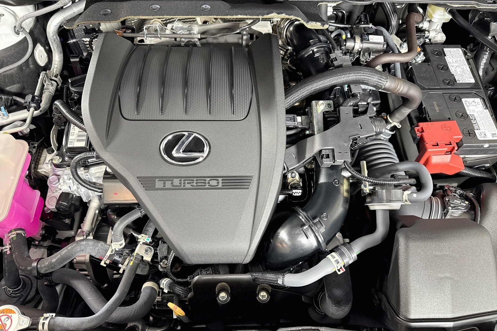 Used 2024 Eminent White Pearl Lexus RX 350 Premium image 29