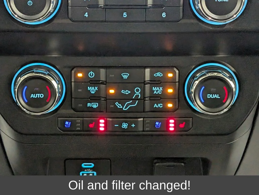 Certified Used 2020 Blue Jeans Metallic Ford Lariat image 6