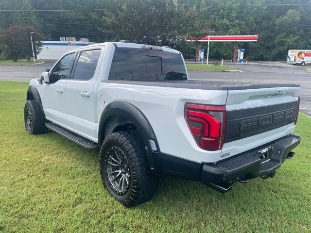 Used 2025 White Ford Raptor R image 3