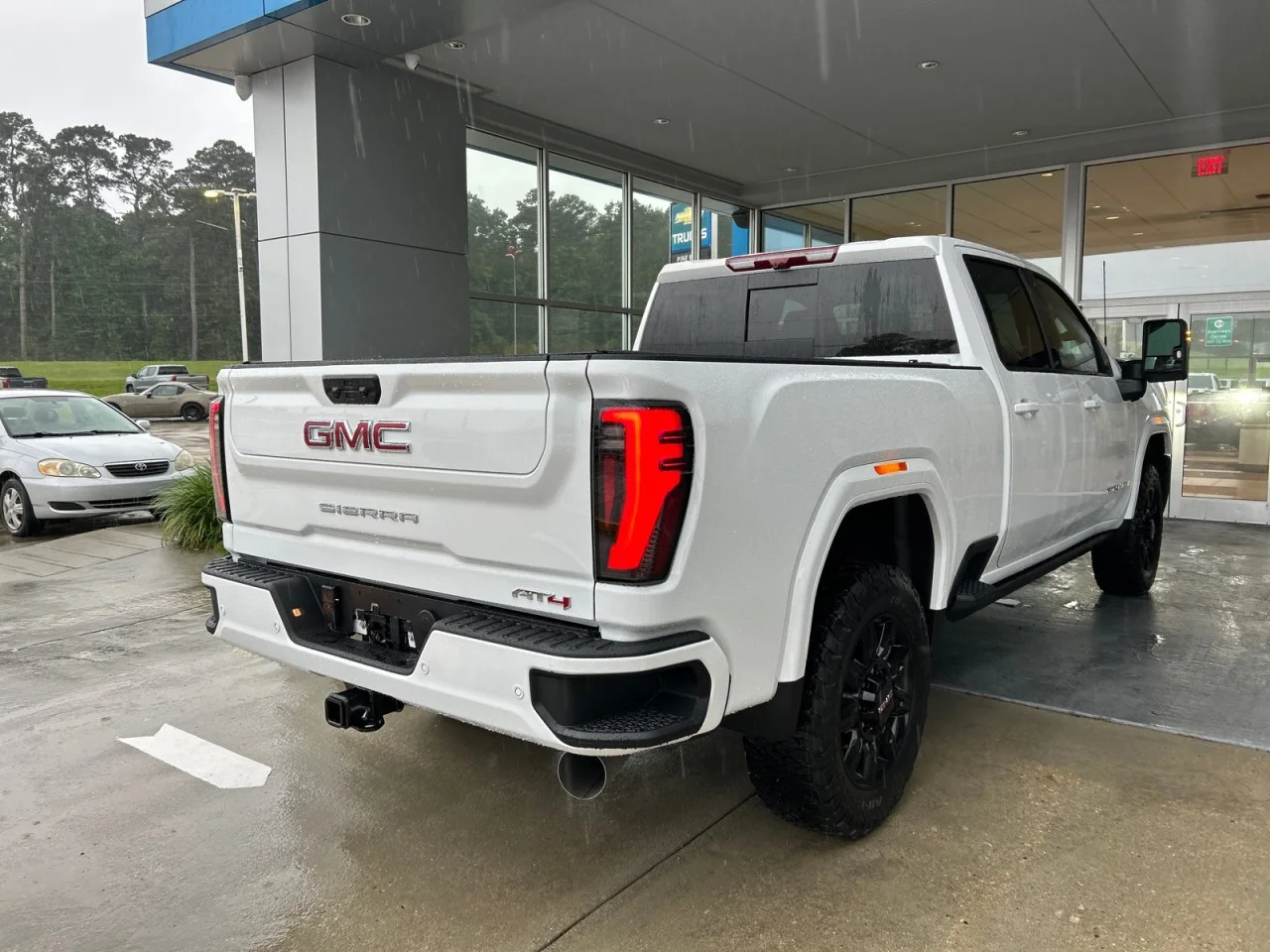 New 2026 Summit White GMC AT4 image 3