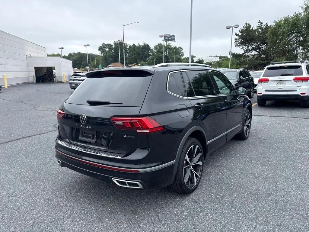 Certified Used 2023 Deep Black Pearl Volkswagen 2.0T SEL R-Line image 26