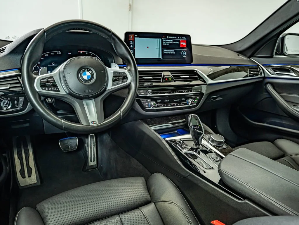 Used 2023 Dark Graphite Metallic BMW 540i image 36