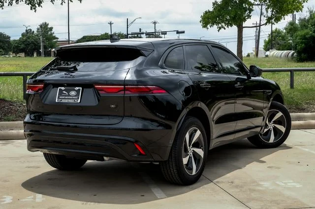2026 Jaguar F-Pace R-Dynamic S - Photo 8