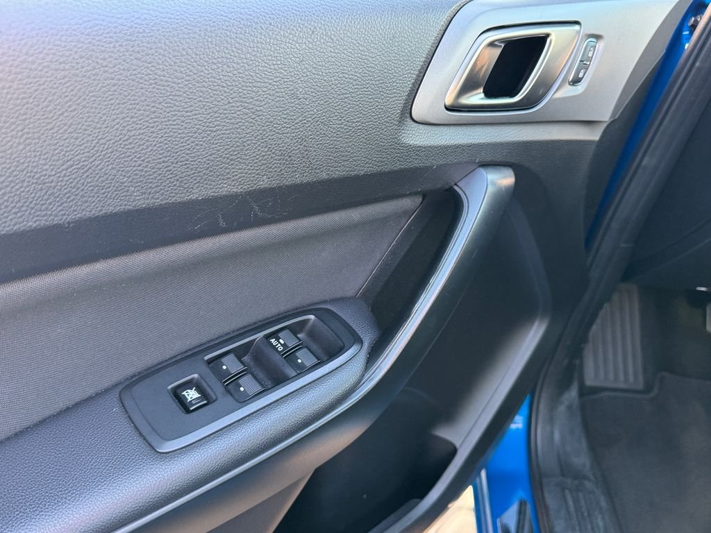 Used 2022 Blue Ford XLT image 21