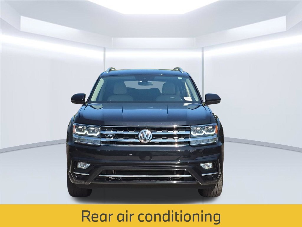 Used 2019 Black Volkswagen 3.6L V6 SEL R-Line image 11