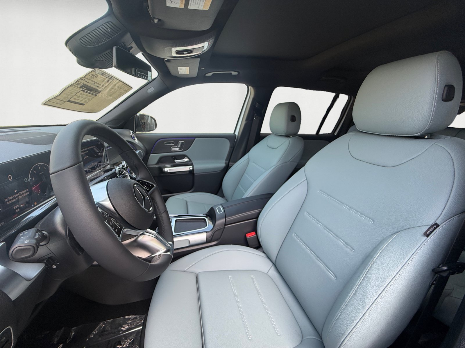 New 2026 Cirrus Silver Metallic Mercedes-Benz GLB 250 image 35