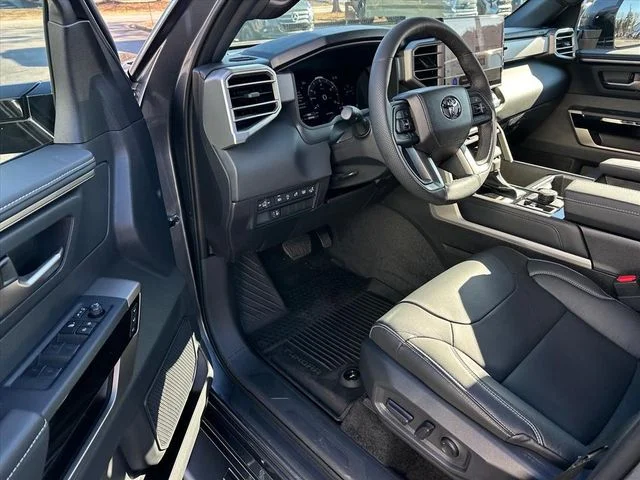 2026 Toyota Tundra Limited - Photo 10