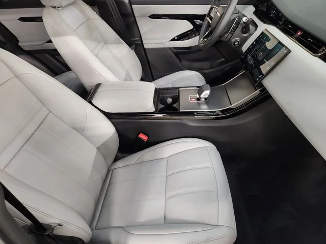 Used 2026 Blue Land Rover S image 3