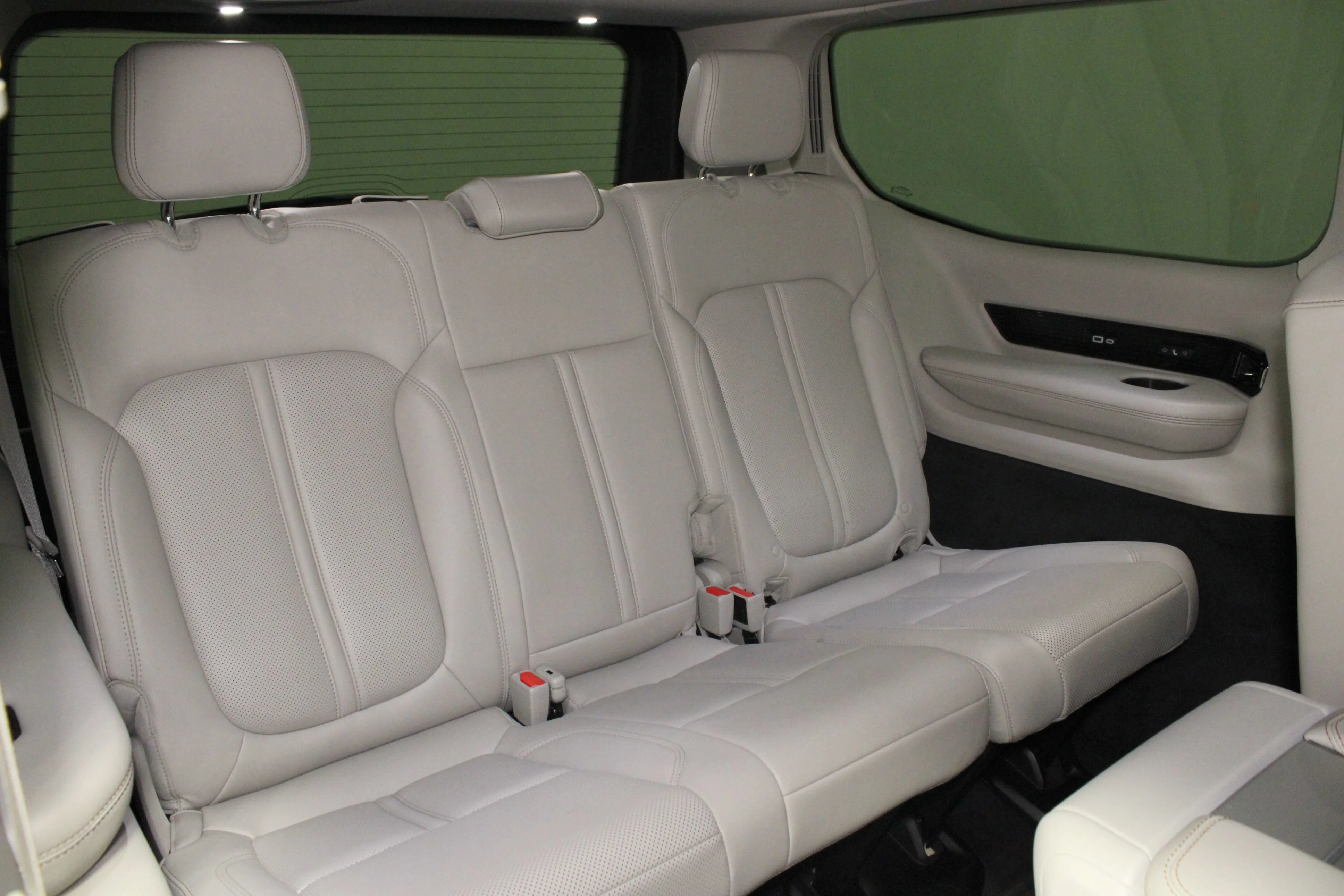 Used 2022 Silver Zynith Jeep Series I image 19