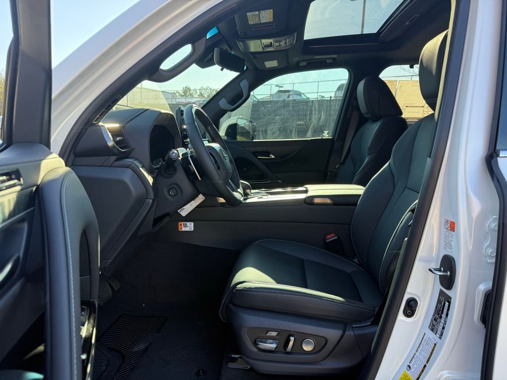 2026 Lexus LX 700h Luxury - Photo 20