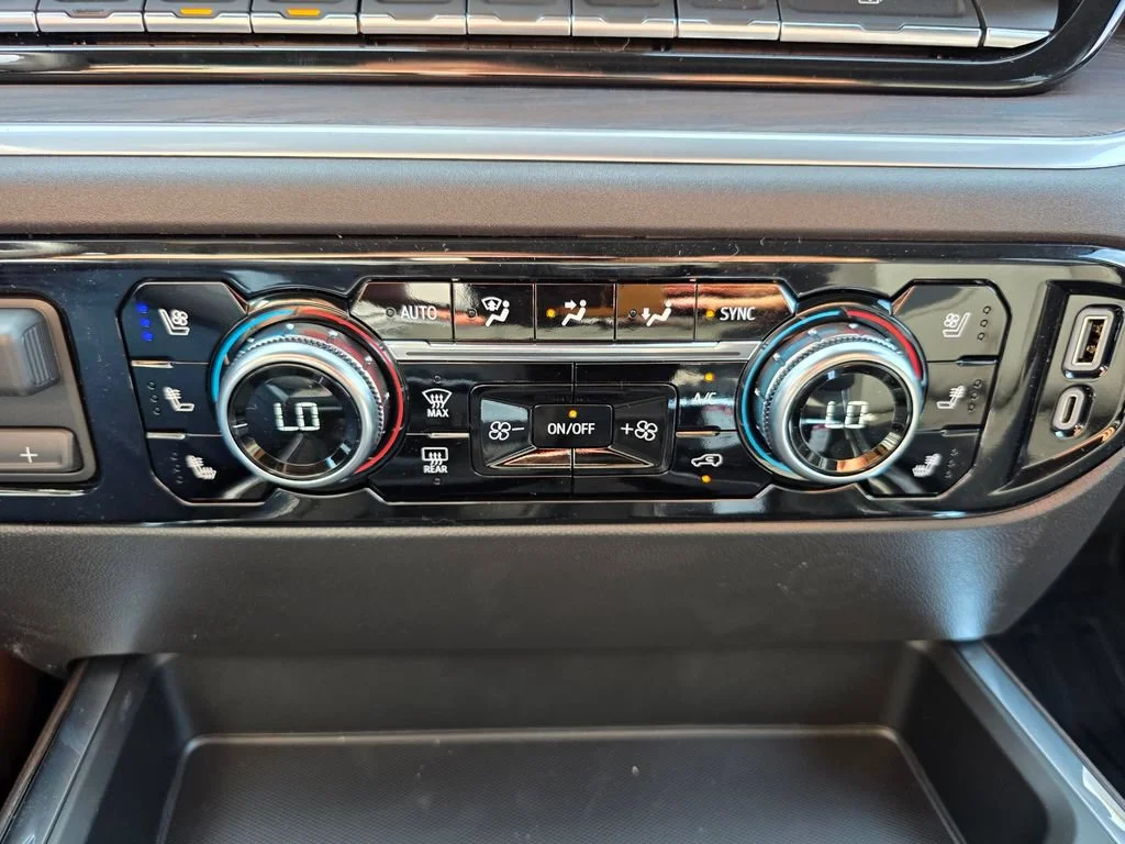 2026 GMC Sierra 1500 SLT - Photo 16