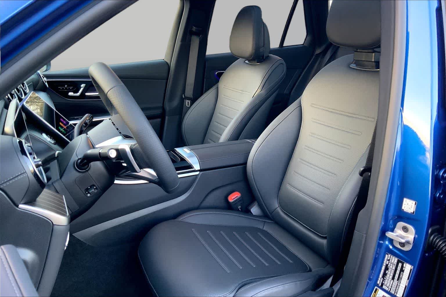 New 2026 Starling Blue Metallic Mercedes-Benz GLC 300 image 9