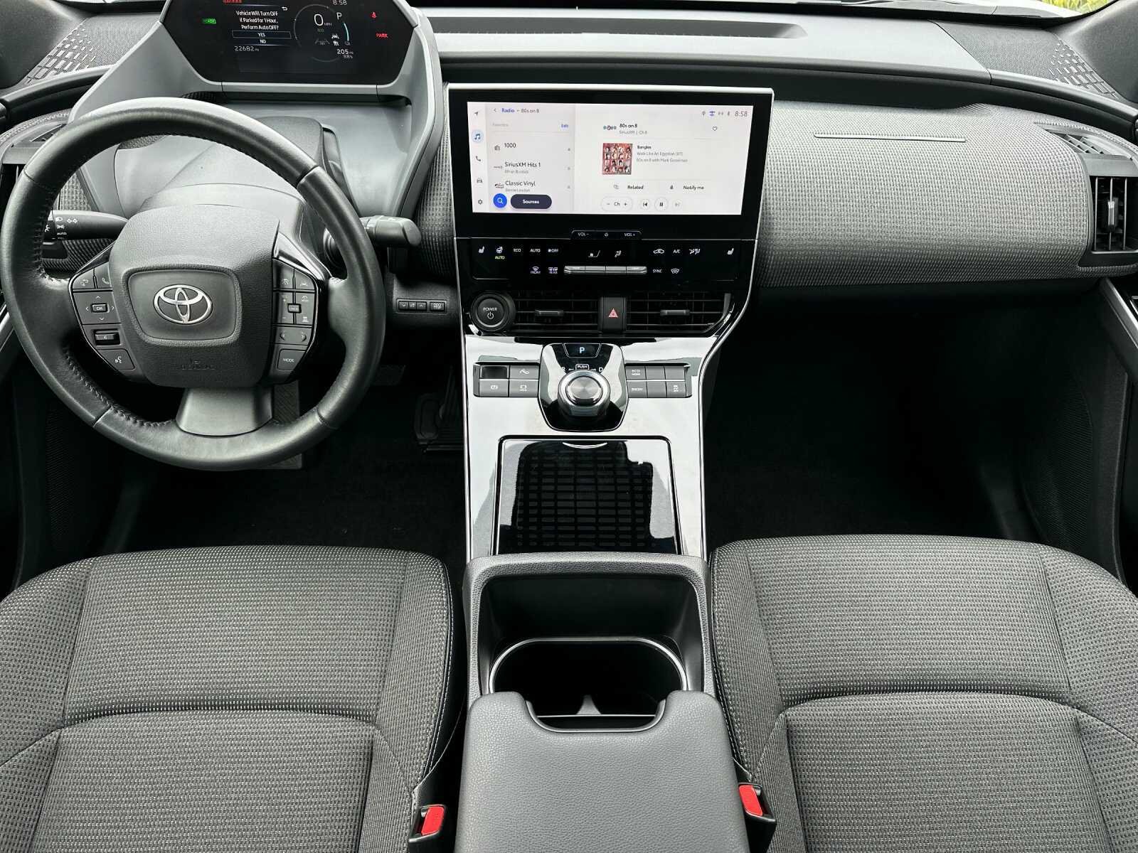 Used 2023 Pearl Toyota XLE 4D Sport Utility image 16