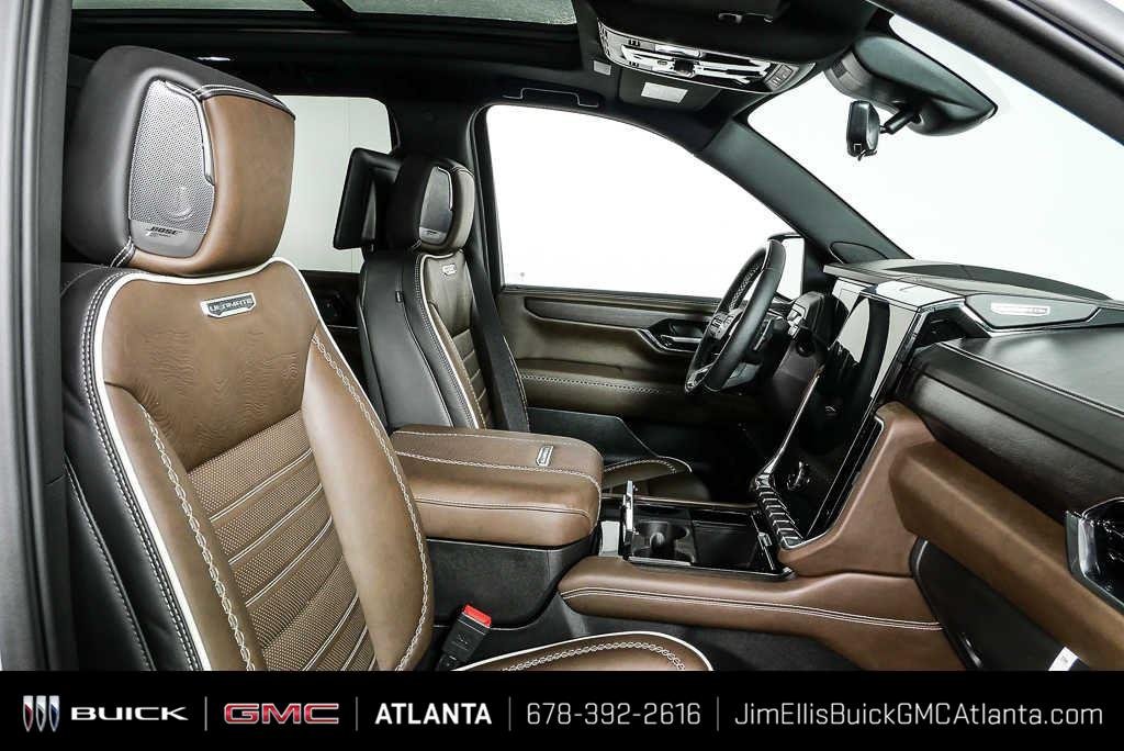 2026 GMC Yukon Denali Ultimate - Photo 24