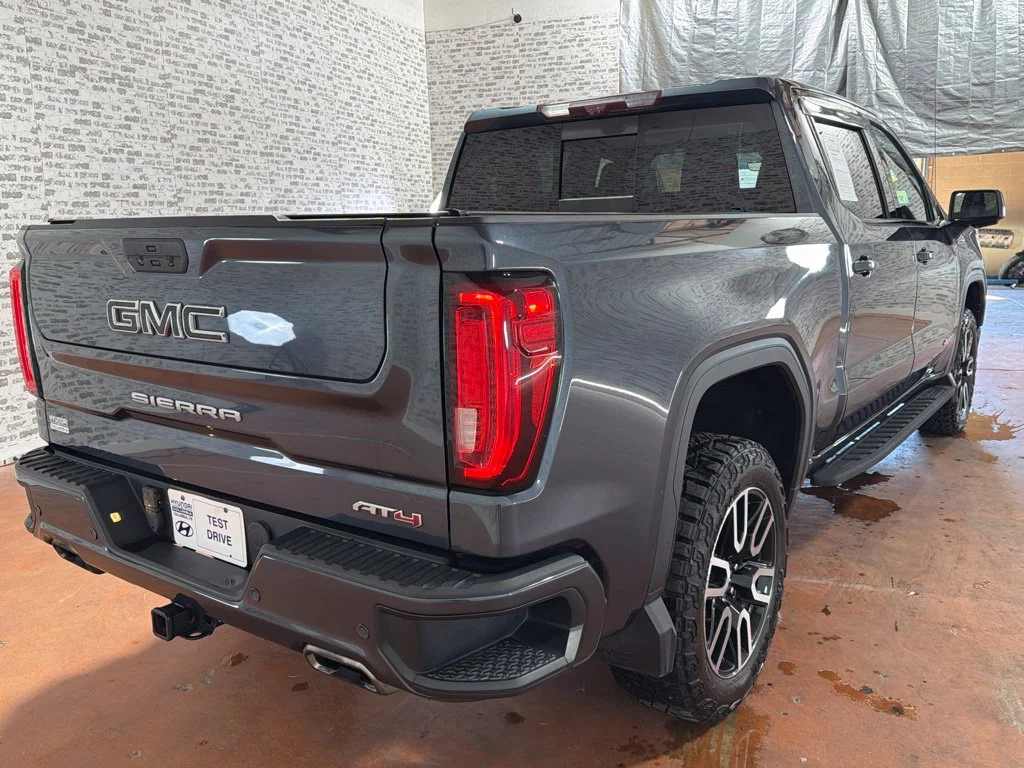 Used 2021 Dark Sky Metallic GMC AT4 image 7