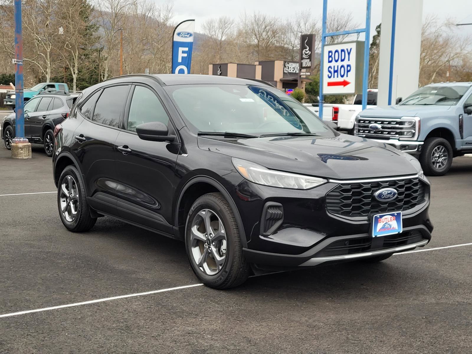 Used 2025 Black Metallic Ford ST-Line image 3