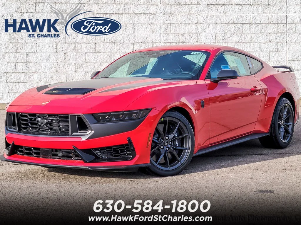 2026 Ford Mustang Dark Horse's photo