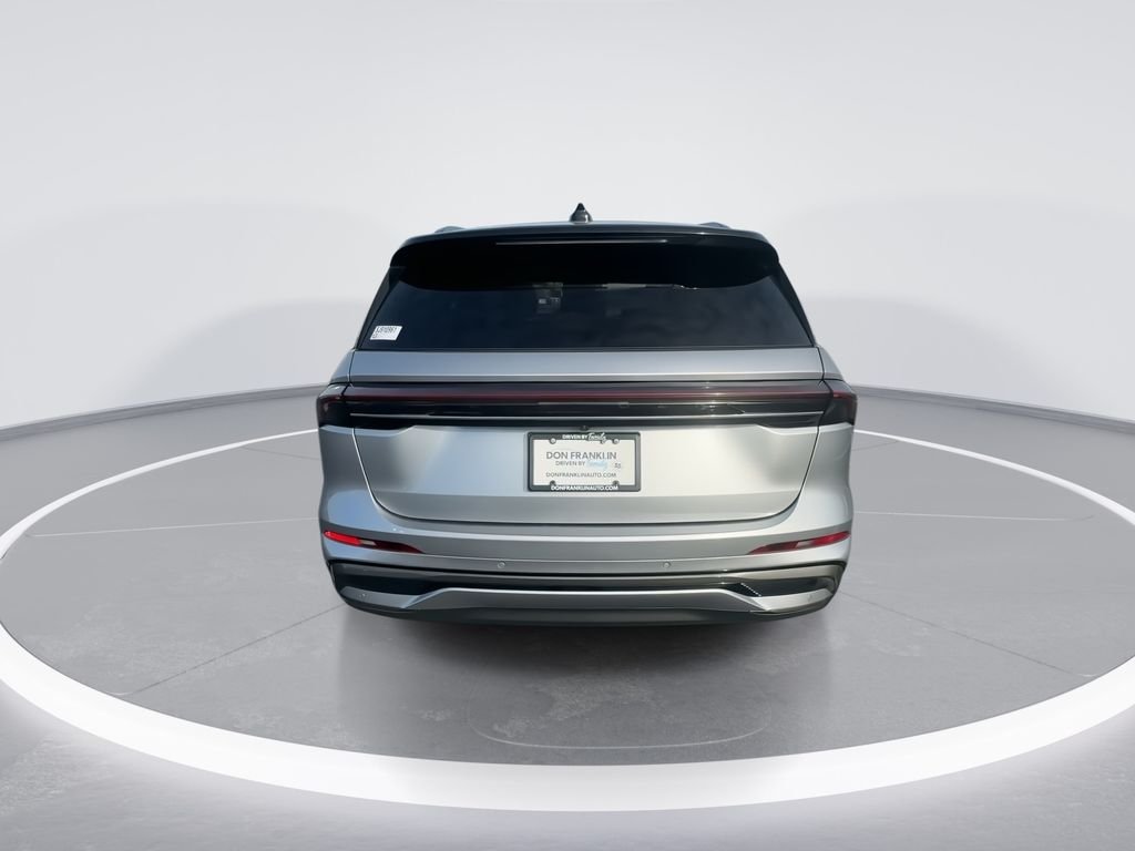 Used 2025 Silver Lincoln Reserve image 7