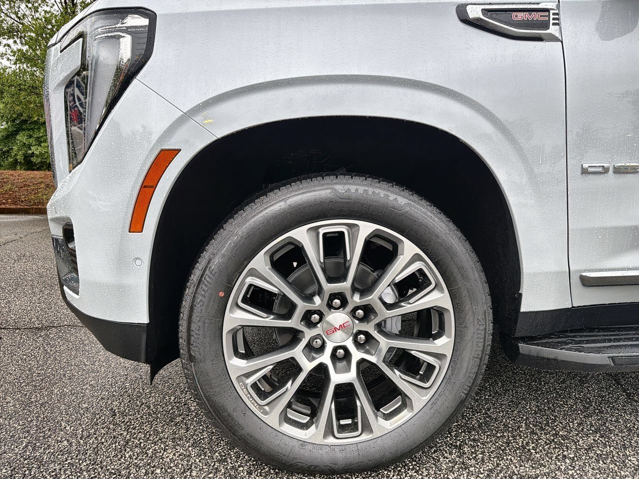 New 2026 Glacier White Tricoat GMC Denali image 28