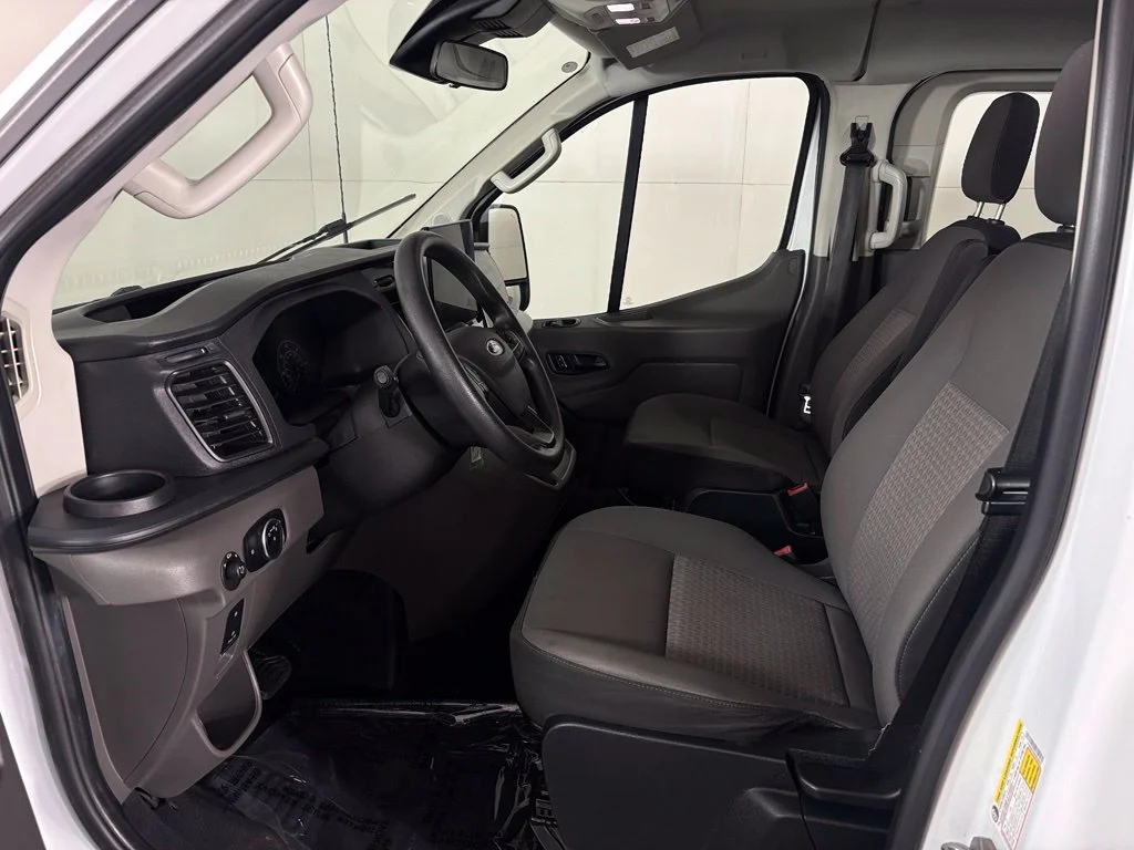Used 2023 White Ford XLT image 15