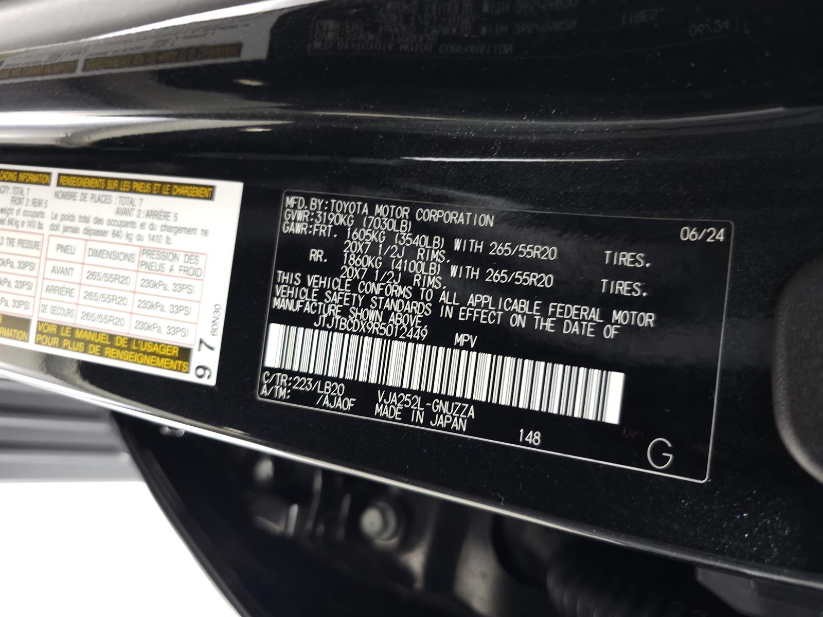 Used 2024 Black Lexus PREMIUM+ image 37
