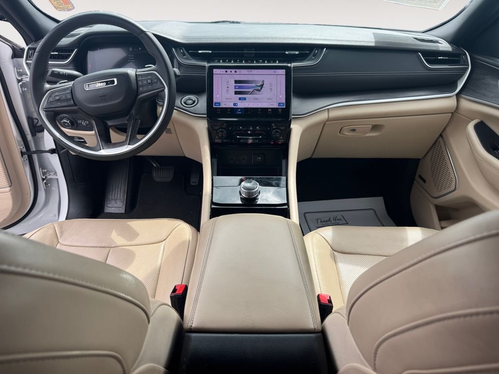 Used 2023 White Jeep Limited image 10