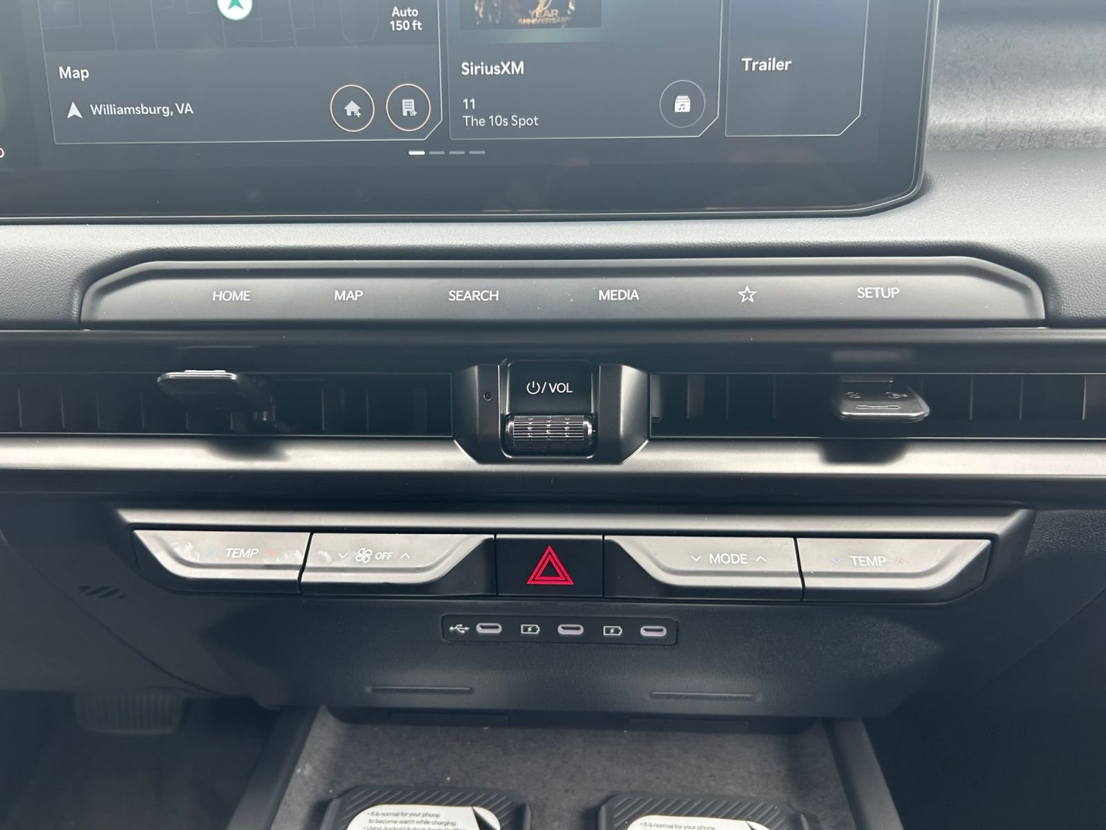 New 2027 Black Jade Green Kia X-Line EX image 17