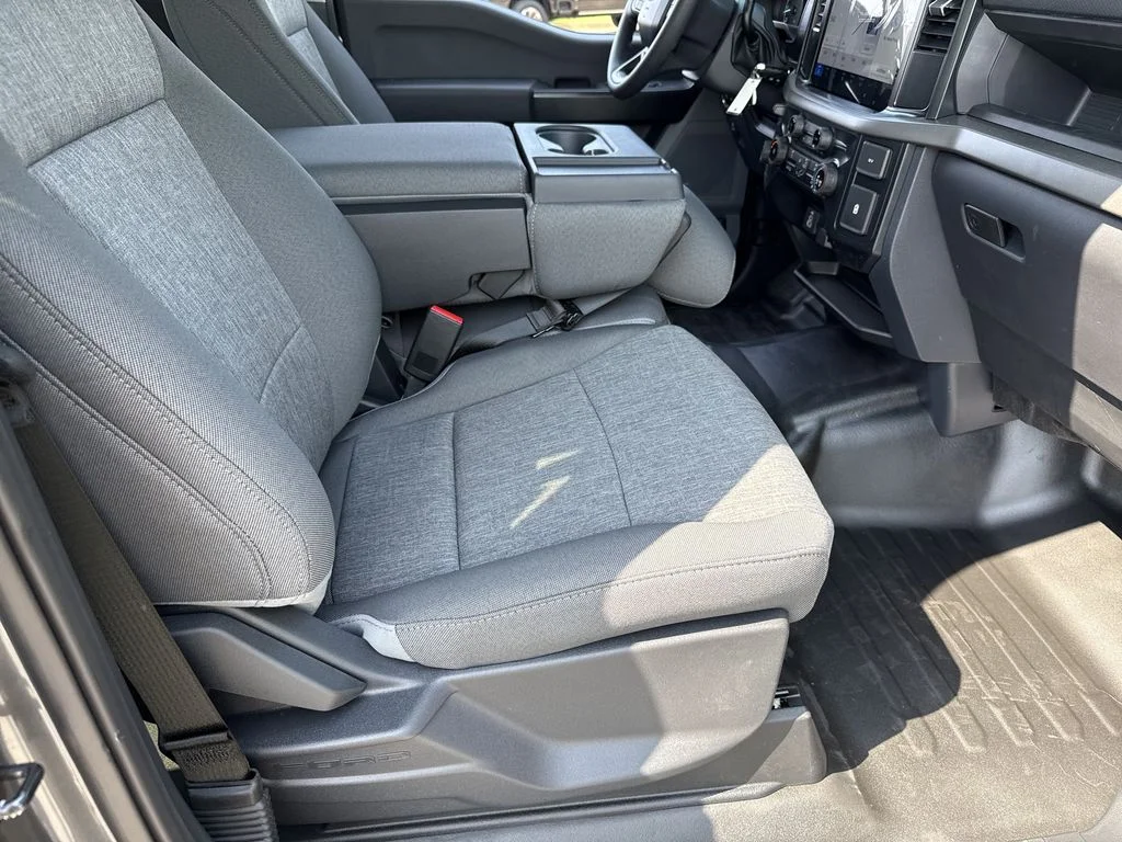 New 2026 Gray Ford XL image 13