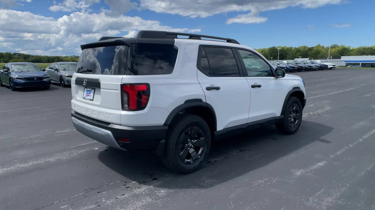 New 2026 Platinum White Pearl Honda RTL AWD image 8