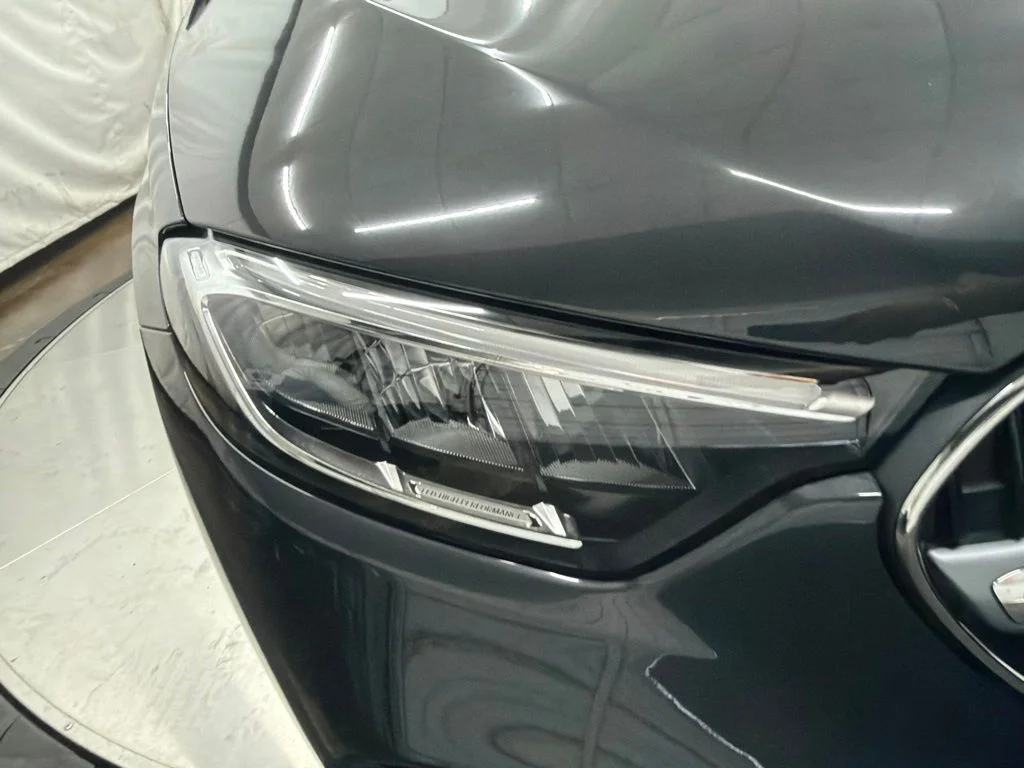 New 2027 Gray Mercedes-Benz GLC 300 image 10