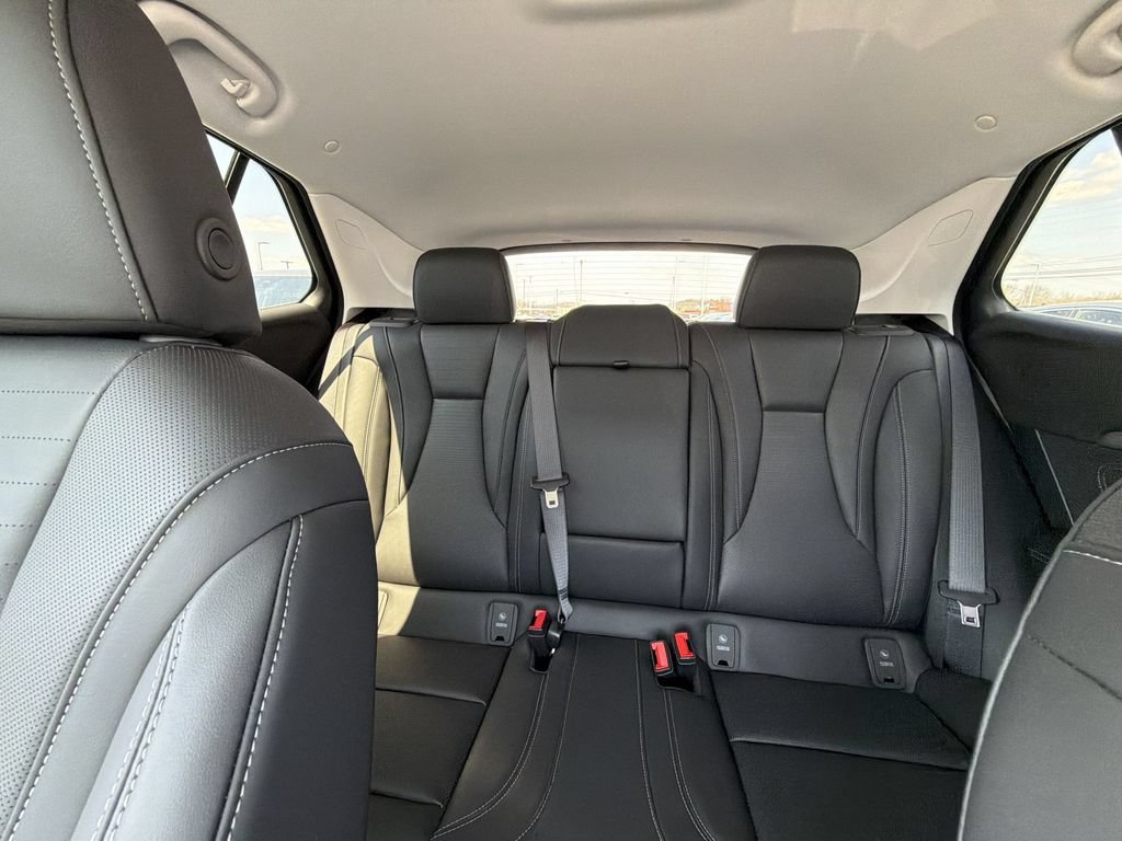 New 2026 Summit White Buick Preferred image 21