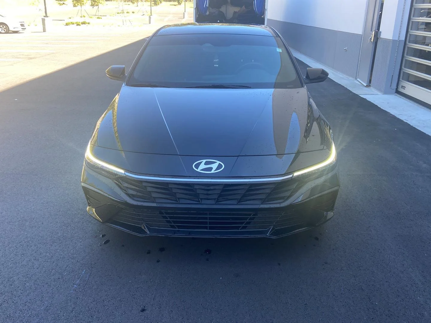 Used 2025 Abyss Black Hyundai SEL Sport image 2
