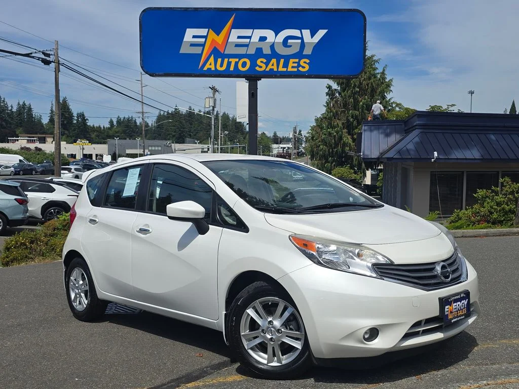 2015 Nissan Versa Note 1.6 SV CVT's photo