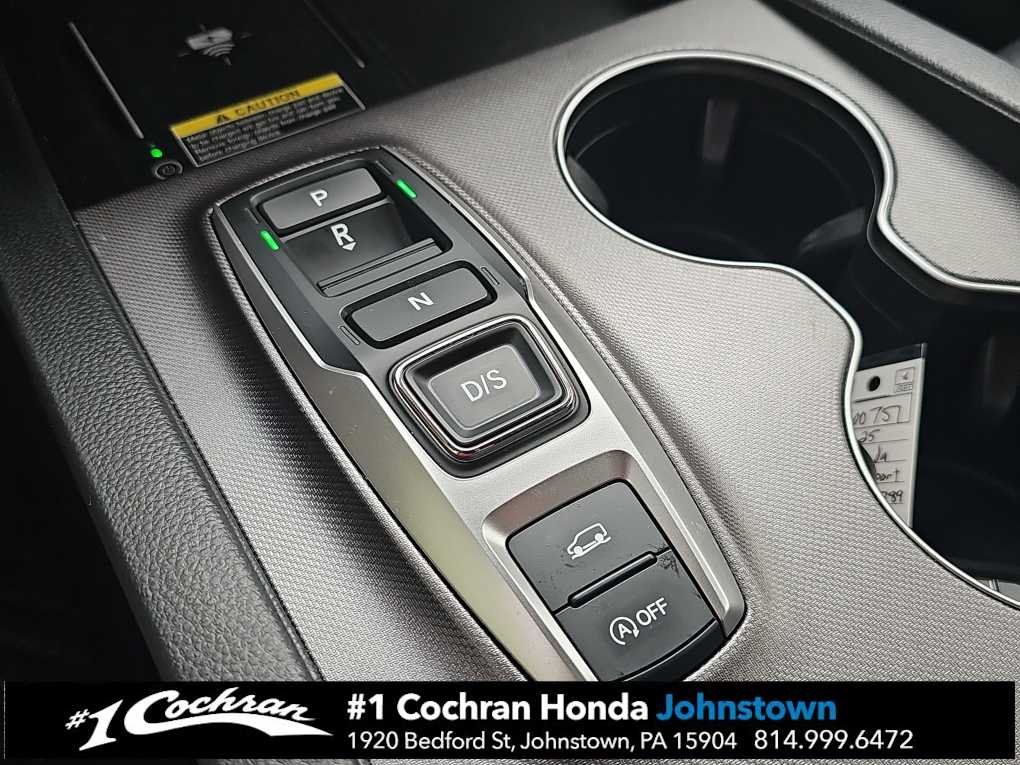 Used 2025 Sonic Gray Pearl Honda EX-L image 38