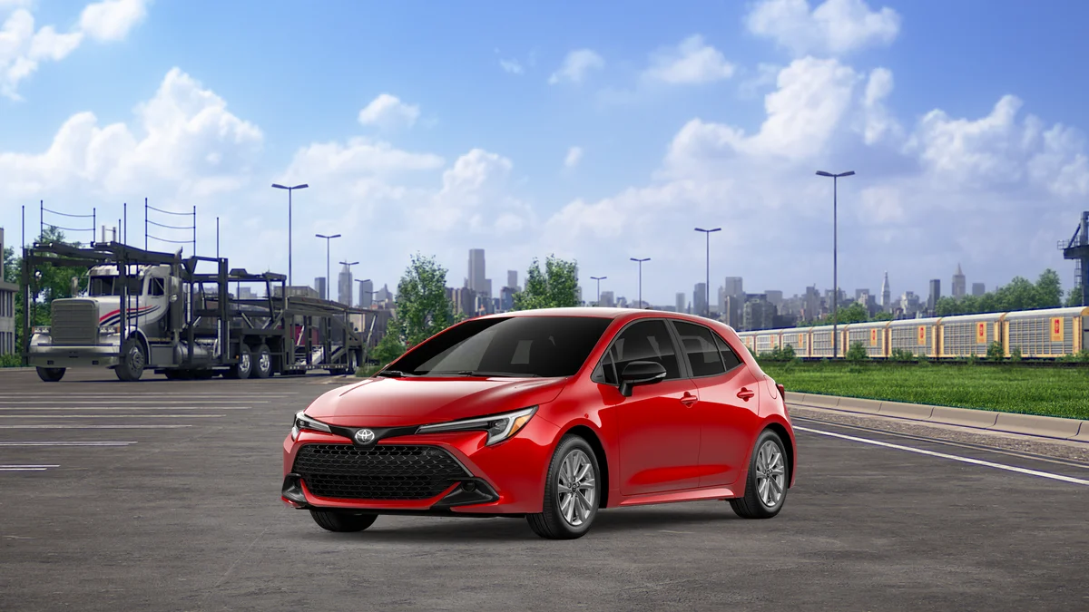 2027 Toyota Corolla Hatchback SE