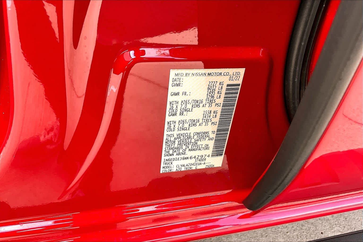Used 2022 Red Alert Nissan S image 34