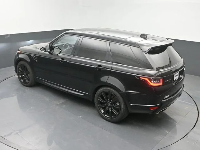 Used 2022 Black Land Rover HSE Silver Edition image 32